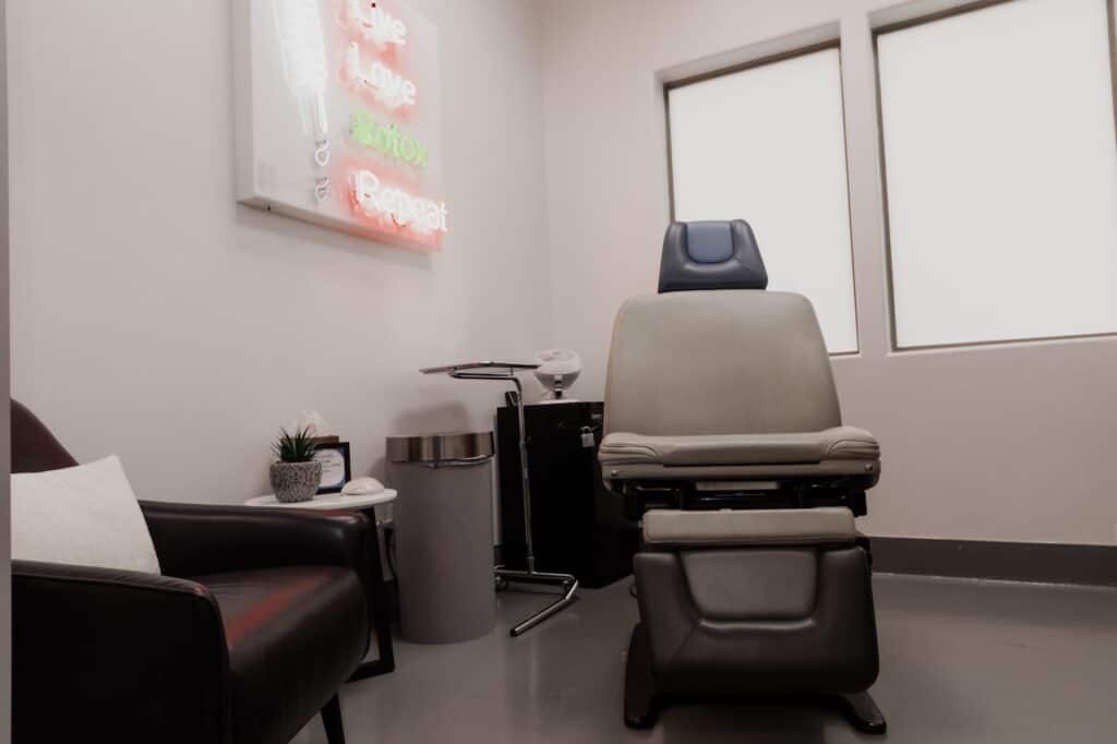 San Antonio Gynecomastia Center Patient Room